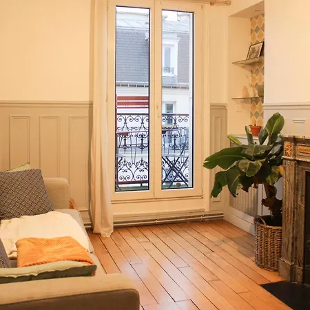 Spacious And Practical In 18th